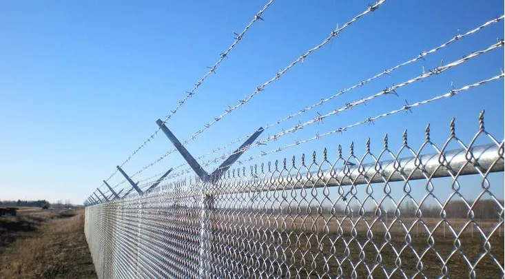 Industrial galvanized chain link fence