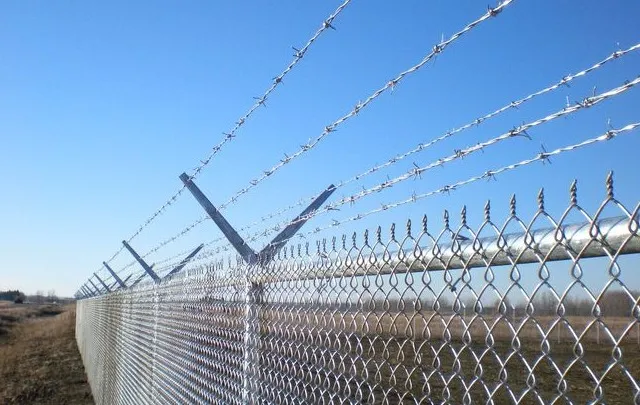 Industrial chain link fence