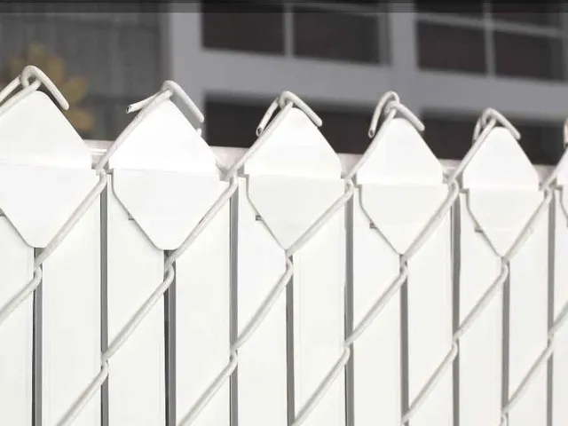 Diamond Lock II privacy slats, white