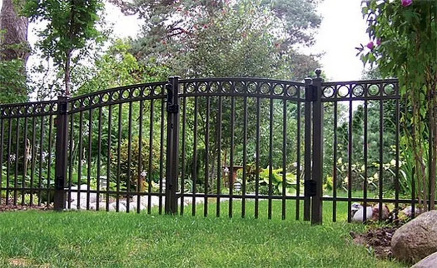 Residential ornamental double swing gate