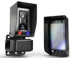 LiftMaster monitored photo eye and reflector